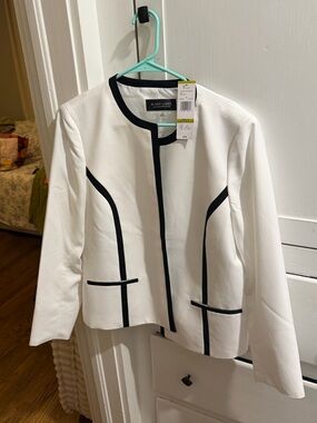 Evan Picone White Suit Jacket with Black Piping *NWT*
